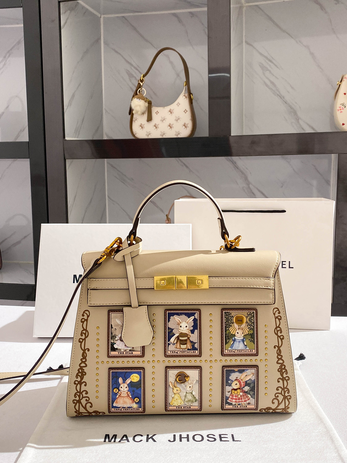 Embroidery Design Love - Luxury and Original Designer Bags with