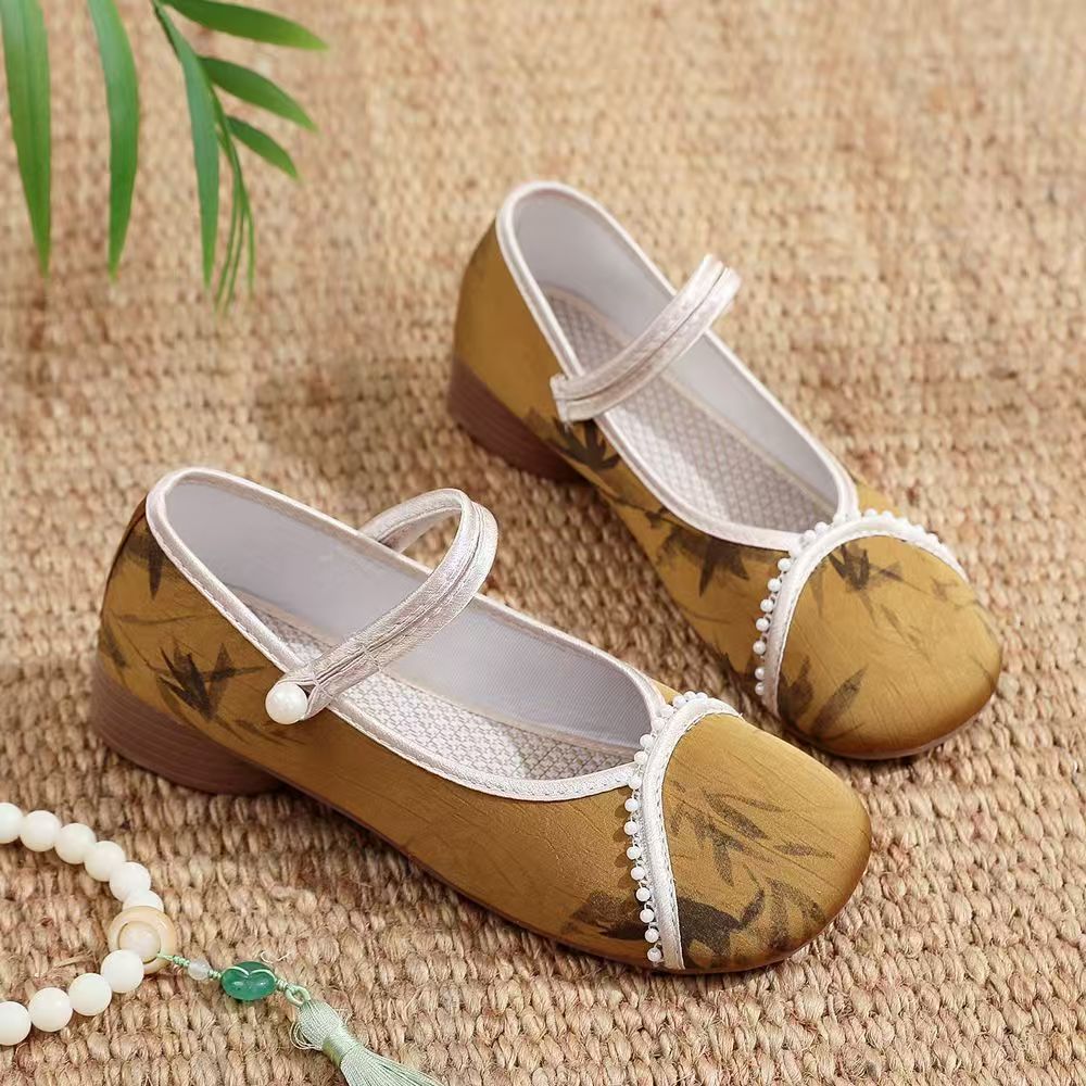 Chinese Style Women Low Heel C - Embroidery Horse ulasan dan harga