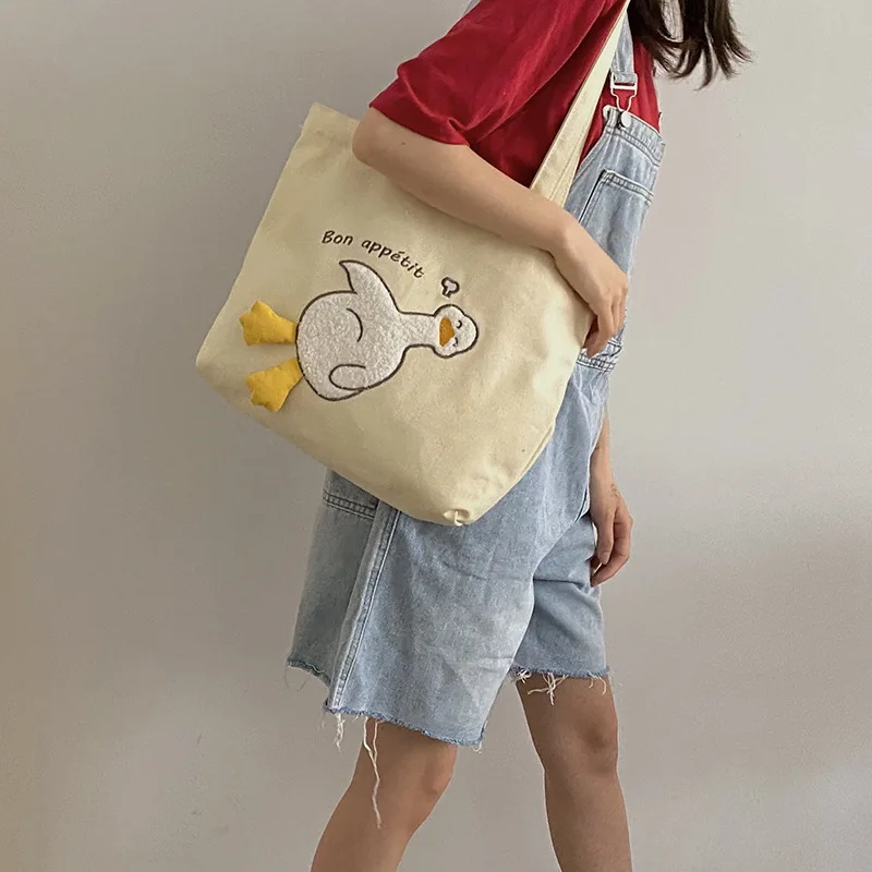 Cute Design Women's Canvas Sho - Embroidery Design Love ulasan dan harga